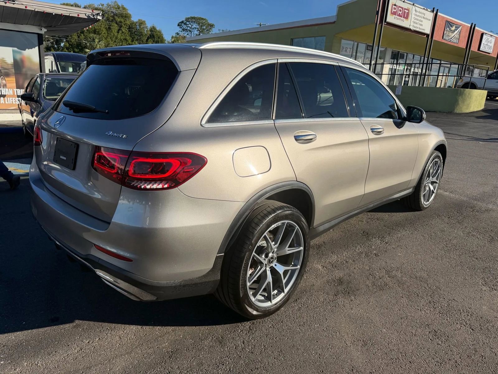 Used 2020 Mercedes-Benz GLC 300 4MATIC image 12