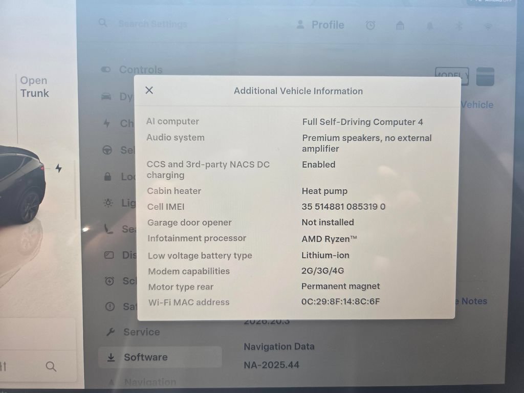 Used 2025 Tesla Model Y Long Range RWD image 25