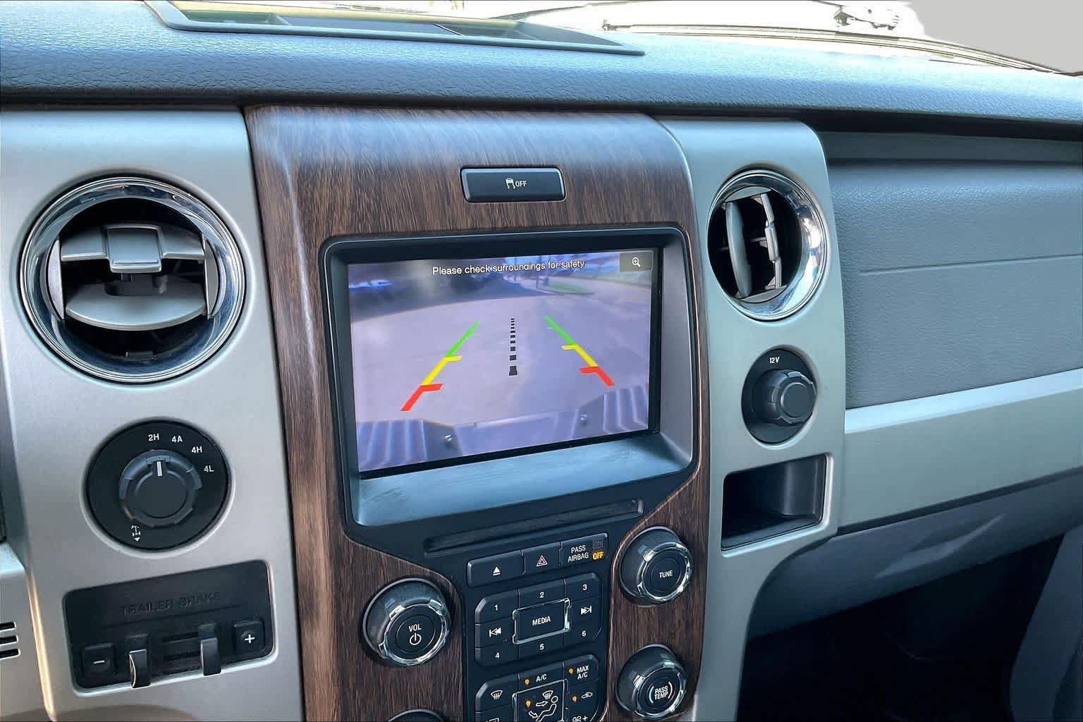 Used 2013 Ford F150 Lariat w/ Lariat Chrome Pkg AWD/4WD image 25