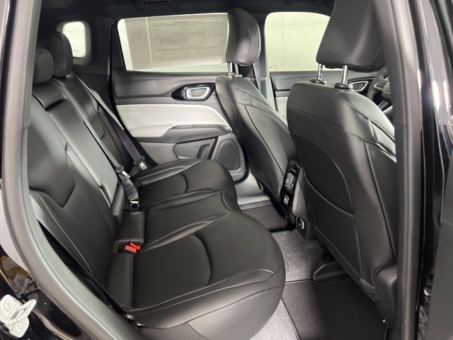 New 2026 Jeep Compass Limited w/ Sun, Sound & Navigation Group AWD/4WD image 12