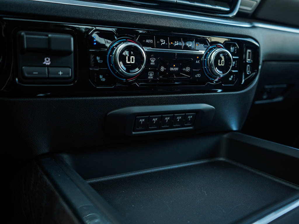 New 2026 GMC Sierra 3500 SLT w/ SLT Premium Package image 25