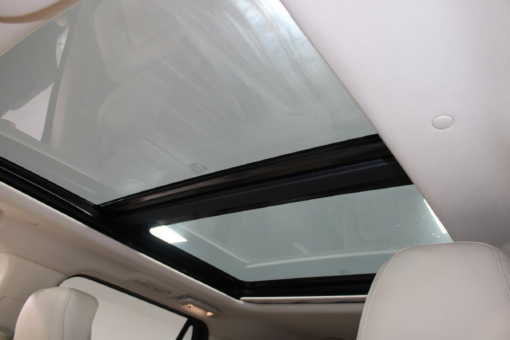Used 2018 Lincoln Navigator Select RWD image 56