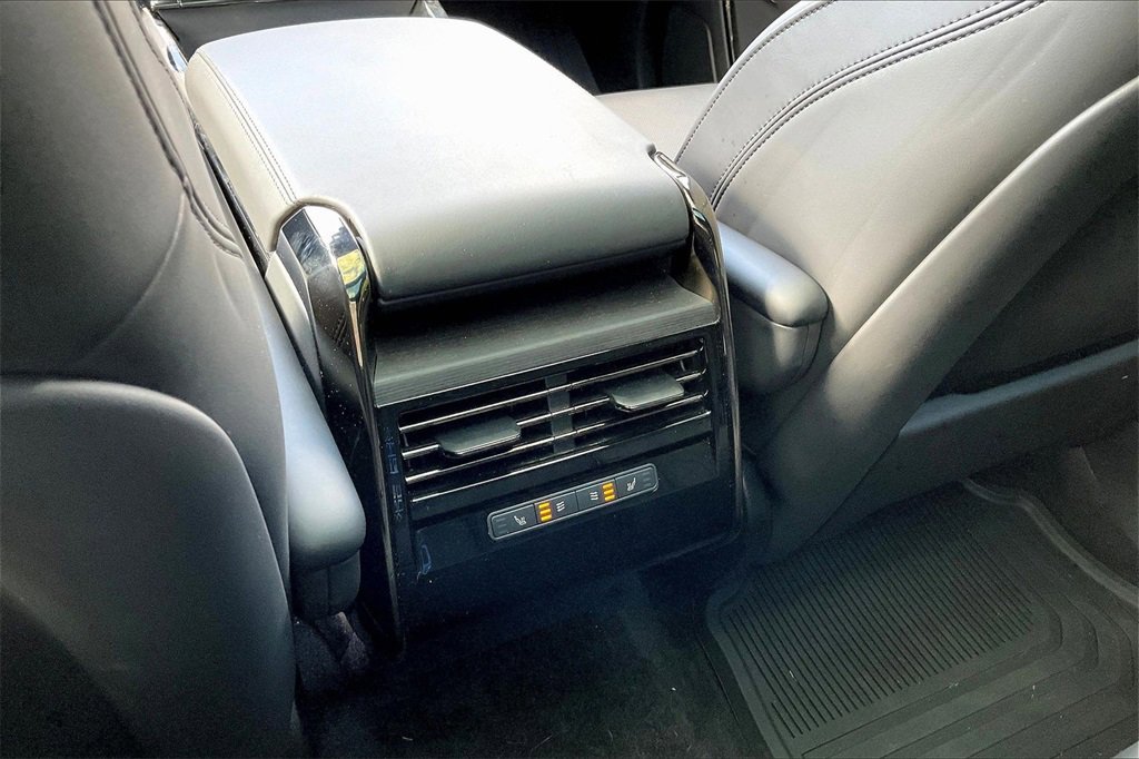 Used 2025 Land Rover Range Rover Sport Dynamic SE image 10