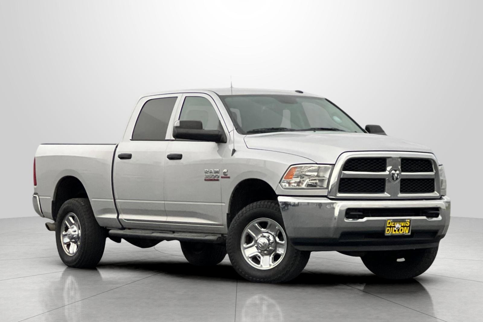 Used 2016 RAM 3500 Tradesman w/ Chrome Appearance Group image 2