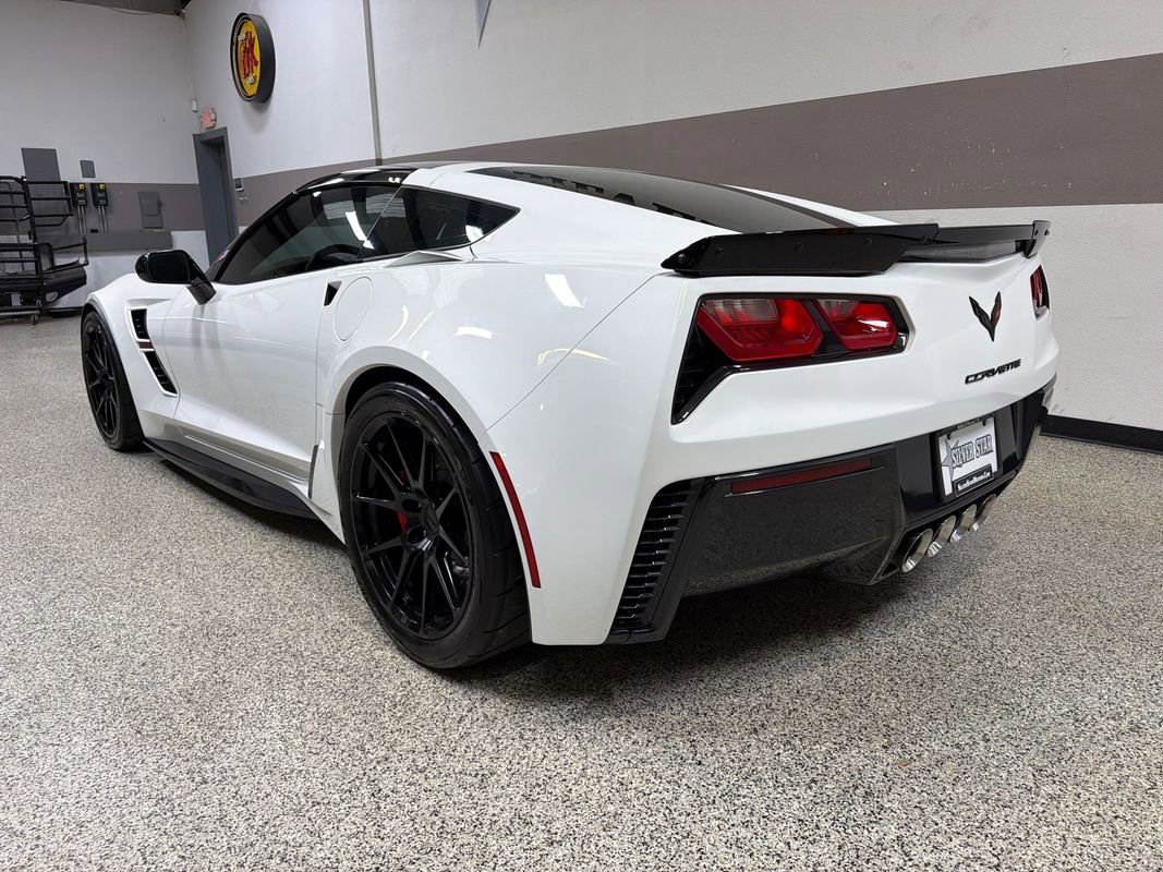 Used 2017 Chevrolet Corvette Grand Sport RWD image 7