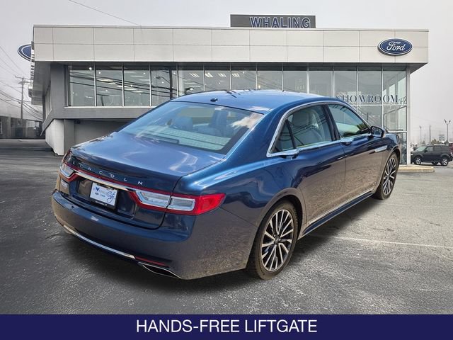 Used 2017 Lincoln Continental Select AWD/4WD image 8