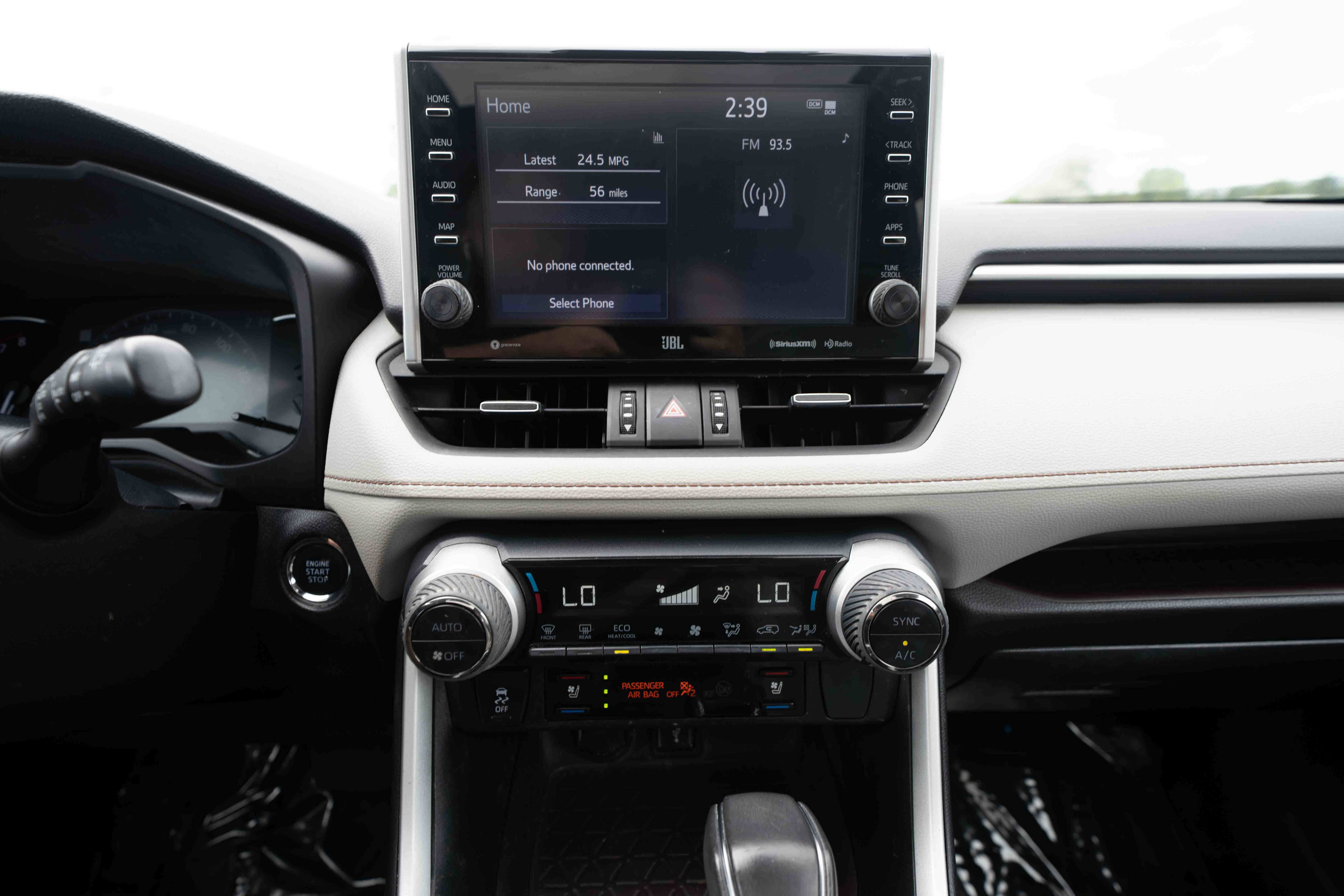 Used 2022 Toyota RAV4 Limited w/ Limited Grade Weather Package AWD/4WD image 17