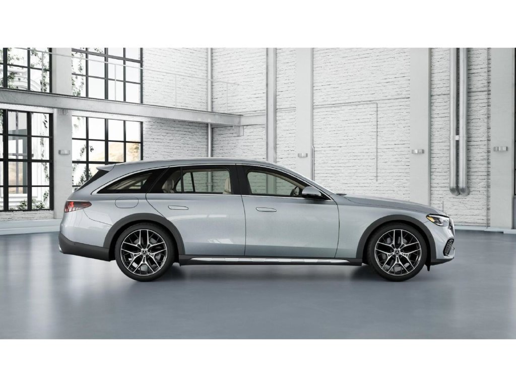 New 2027 Mercedes-Benz E 450 4MATIC All-Terrain Wagon image 2