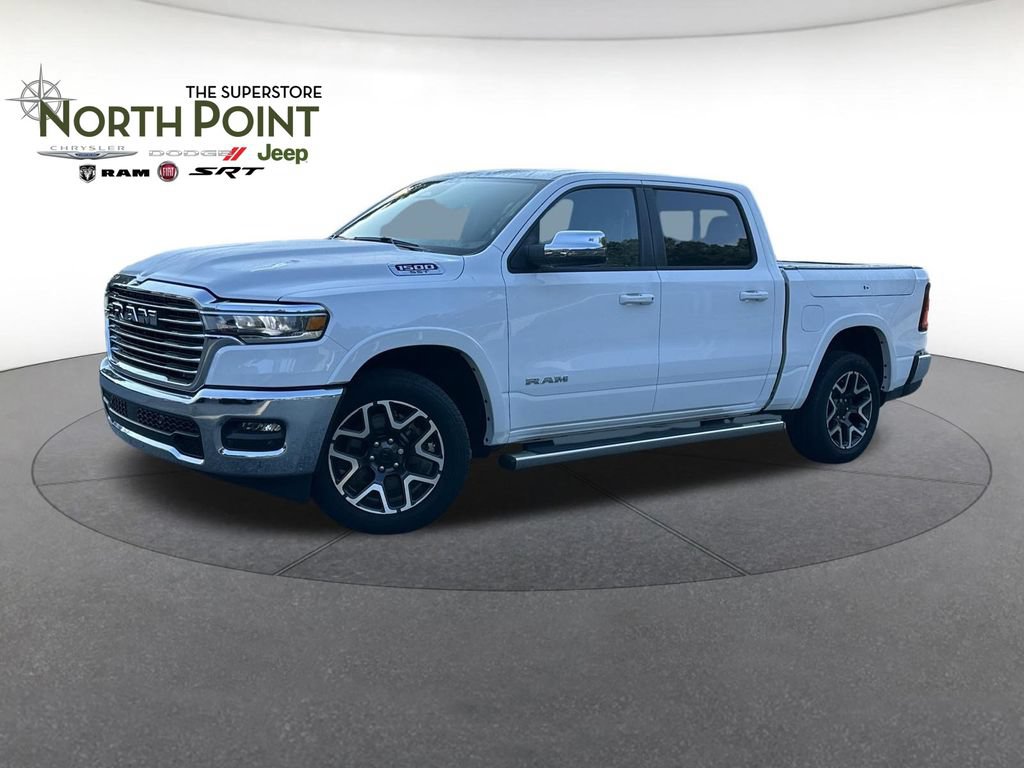 Used 2025 RAM 1500 Laramie AWD/4WD image 1