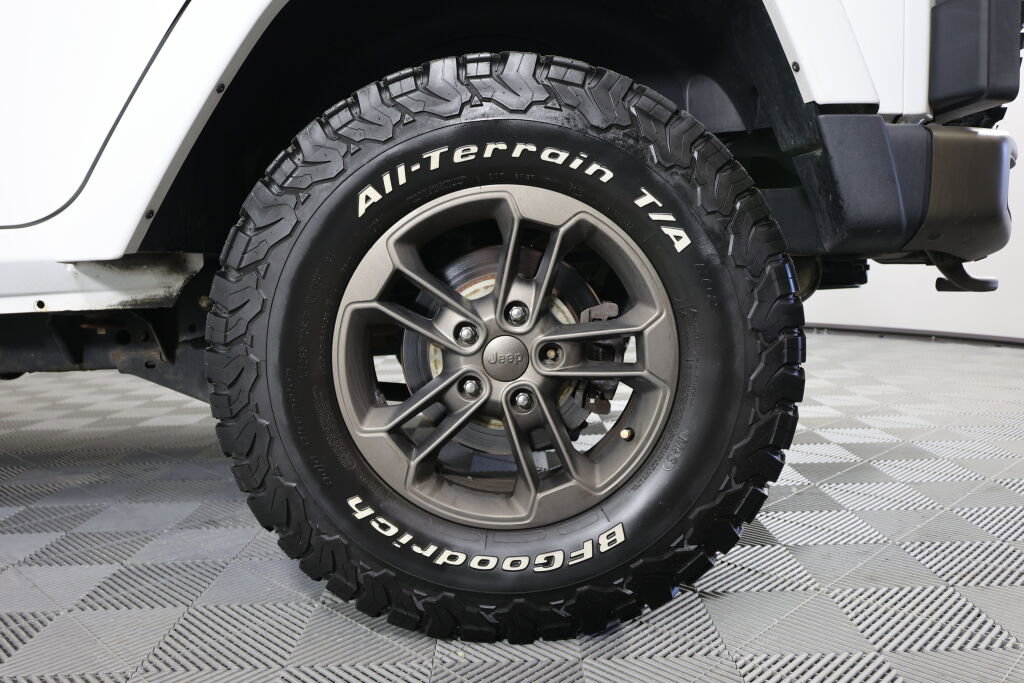 Used 2017 Jeep Wrangler 75th Anniversary image 8