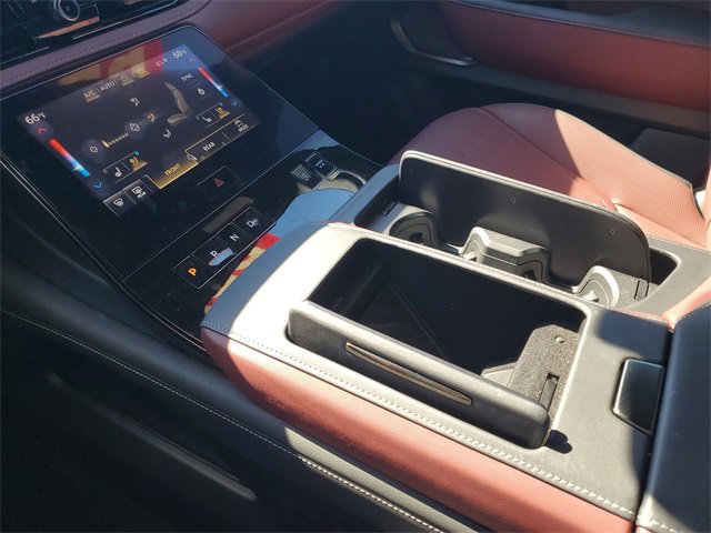 Used 2025 INFINITI QX80 Autograph image 25