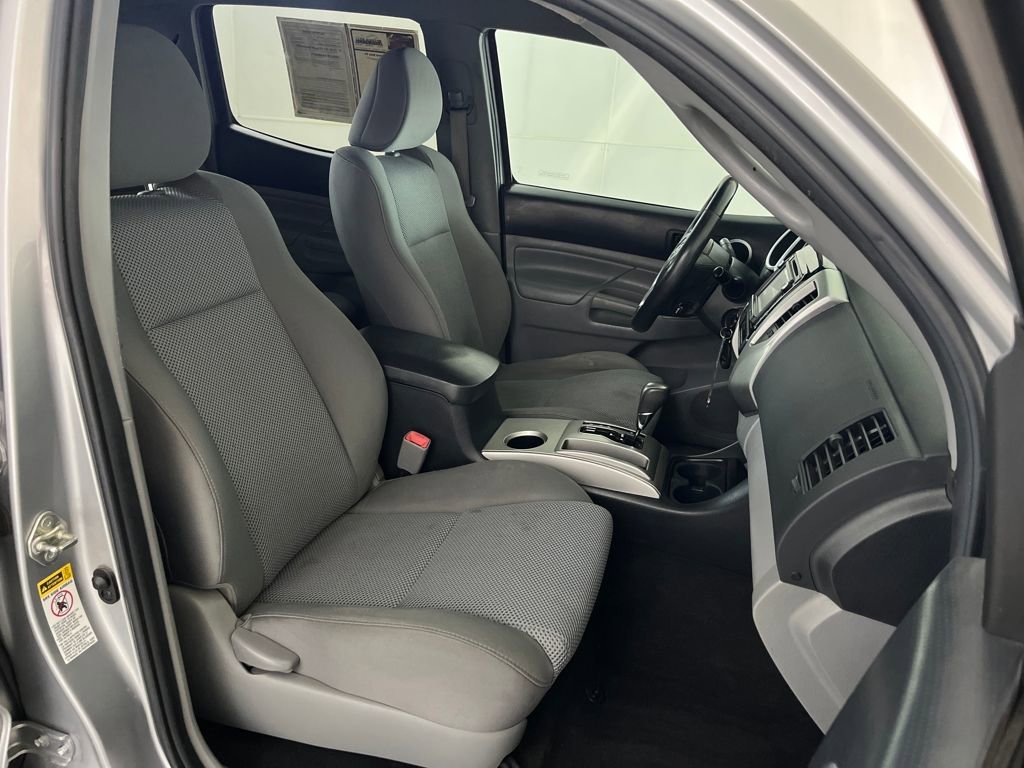 Used 2015 Toyota Tacoma 4x4 Double Cab image 32