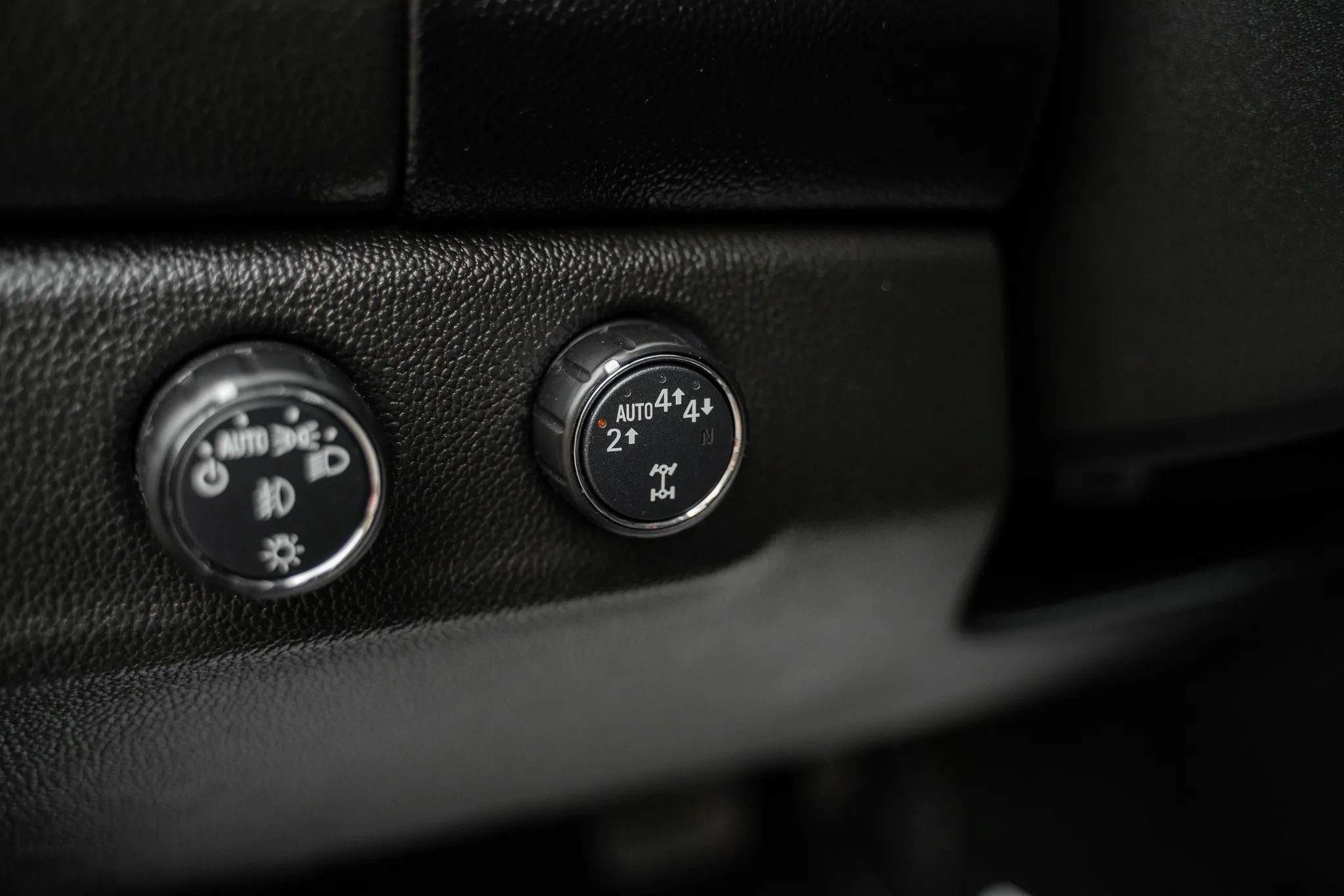 Used 2018 GMC Canyon Denali AWD/4WD image 16