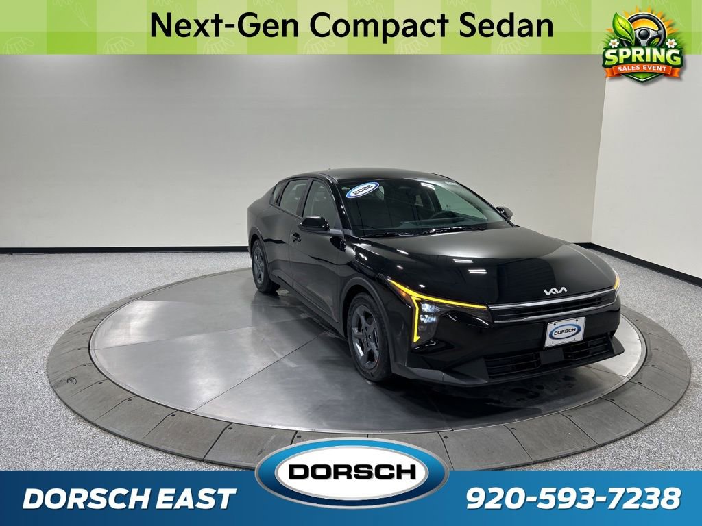 New 2026 Kia K4 LXS image 3