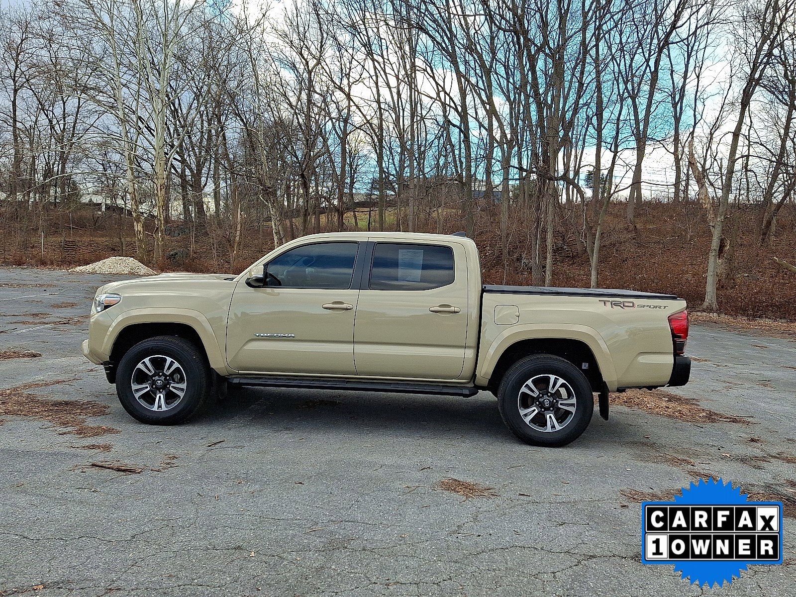 Used 2019 Toyota Tacoma TRD Sport image 5