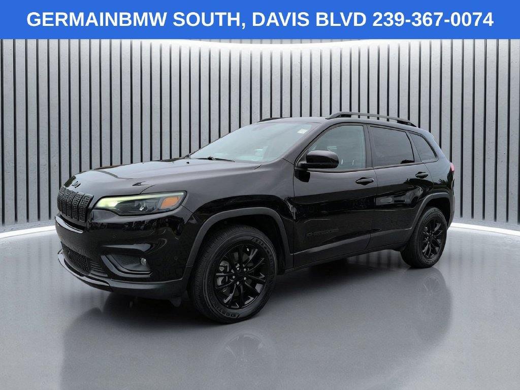 Used 2023 Jeep Cherokee Altitude Lux