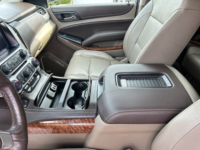 Used 2018 Chevrolet Tahoe Premier AWD/4WD image 40