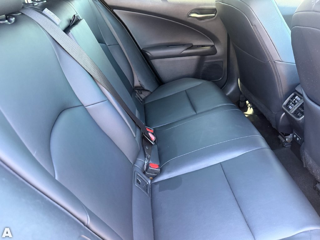 Used 2020 Lexus UX 200 w/ Premium Package FWD image 13
