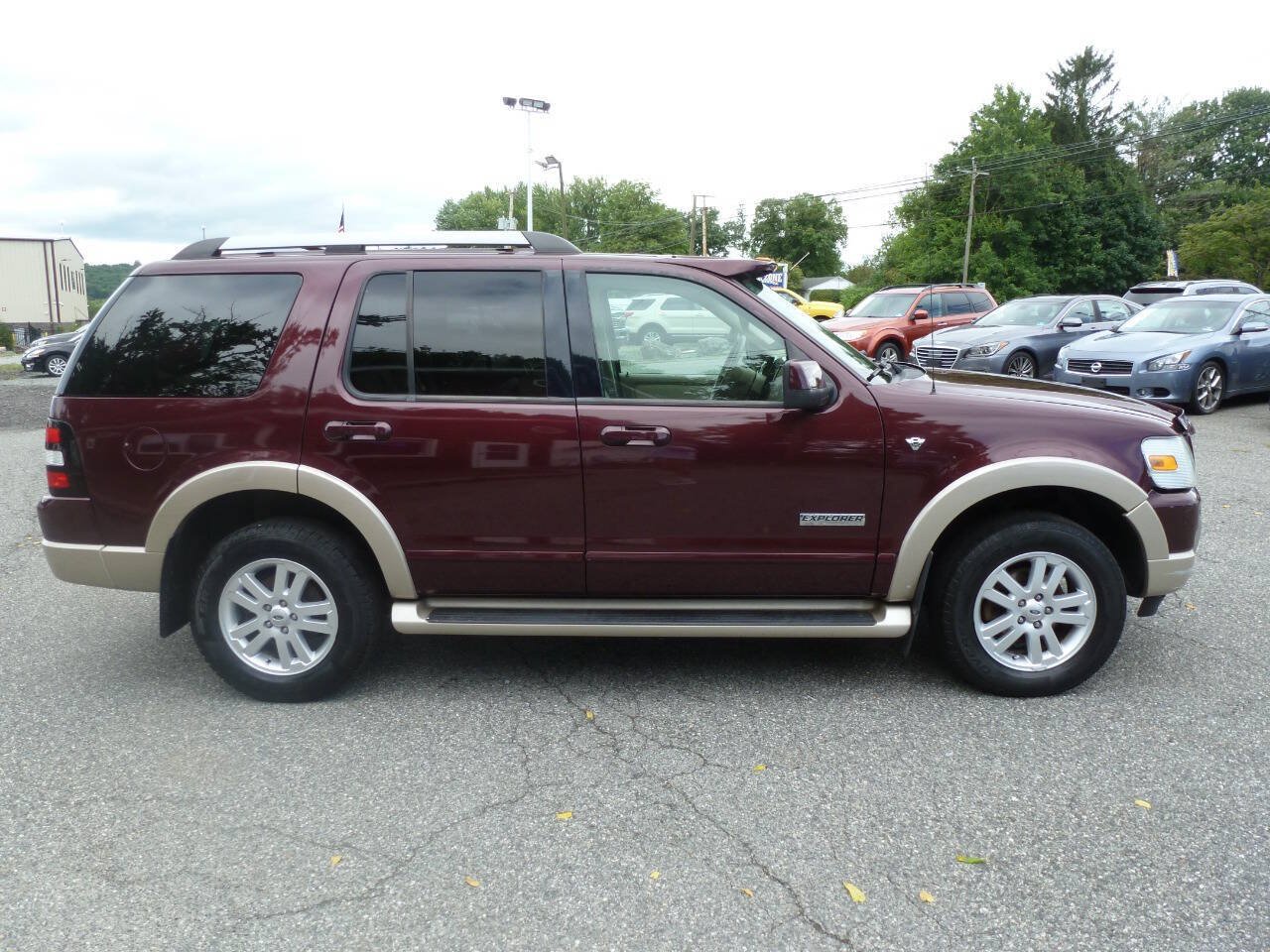 Used 2007 Ford Explorer Eddie Bauer AWD/4WD image 4