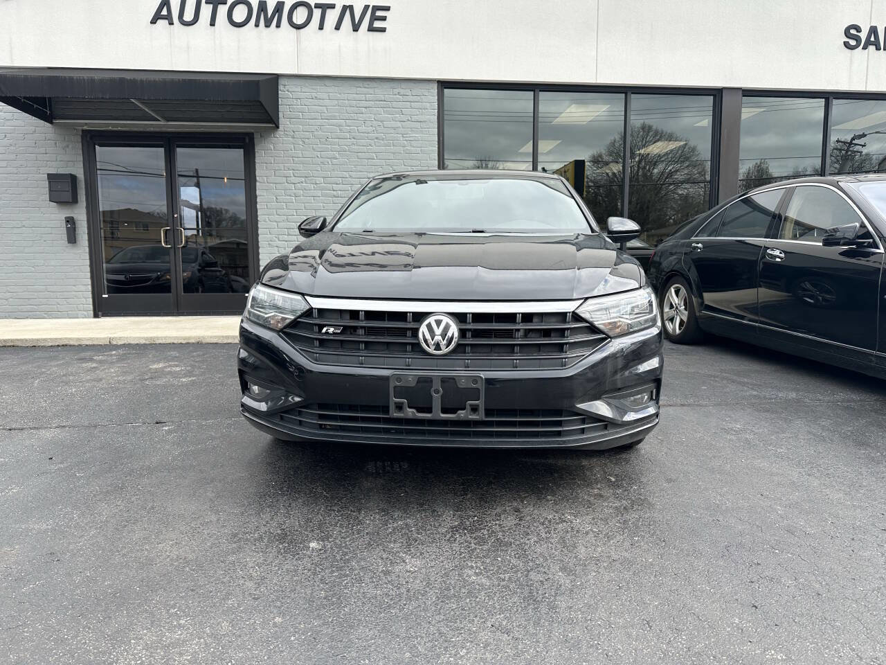Used 2019 Volkswagen Jetta R-Line image 3