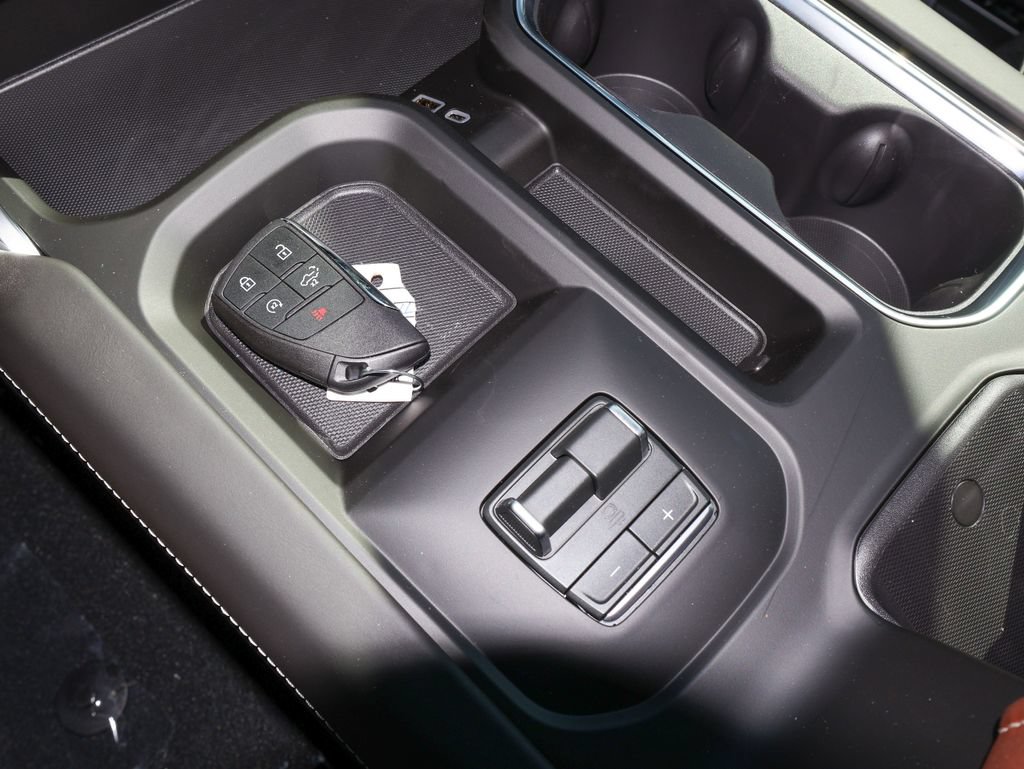 New 2026 GMC Sierra 3500 Denali Ultimate AWD/4WD image 26