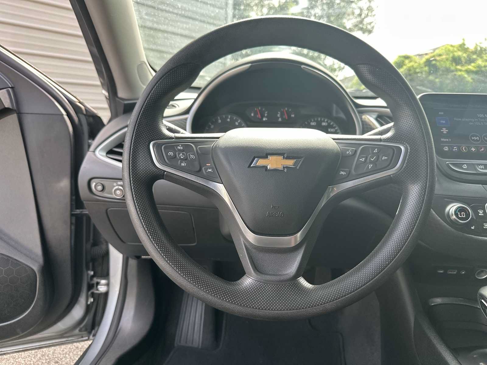 Used 2023 Chevrolet Malibu LT FWD image 20