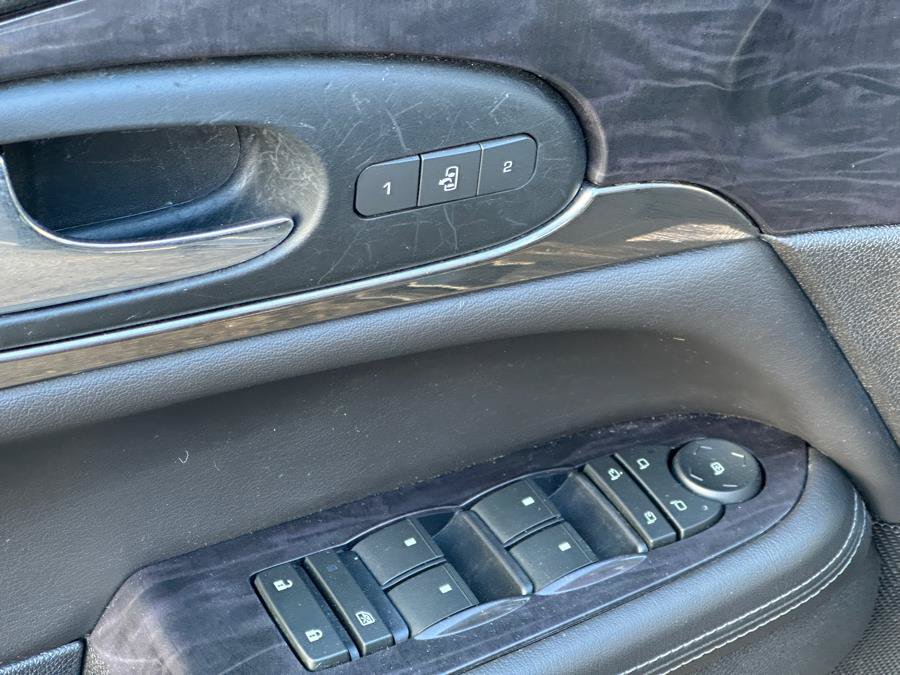 Used 2017 Buick Enclave Premium w/ Experience Buick Package AWD/4WD image 17