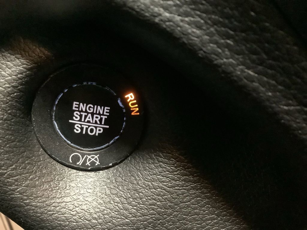 Used 2019 Jeep Cherokee Limited image 33