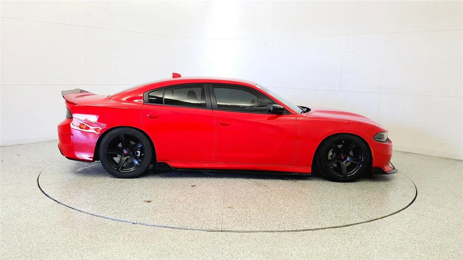 Used 2023 Dodge Charger R/T w/ Cold Weather Package image 8