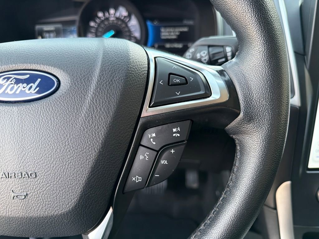 Used 2024 Ford Edge SEL image 27