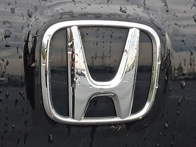 Used 2017 Honda Pilot EX image 9