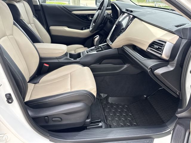 Certified 2025 Subaru Outback Limited image 14