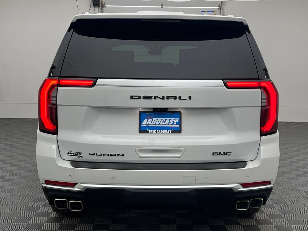 New 2026 GMC Yukon XL Denali w/ Denali Reserve Package AWD/4WD image 12