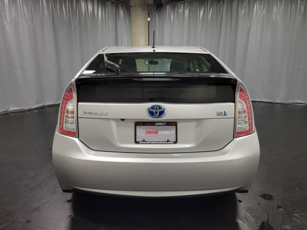 Used 2014 Toyota Prius Two image 7