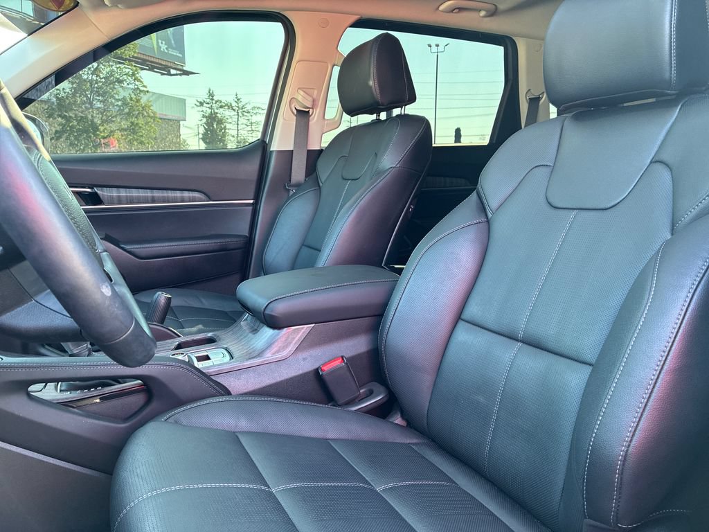 Used 2025 Kia Telluride EX AWD/4WD image 11