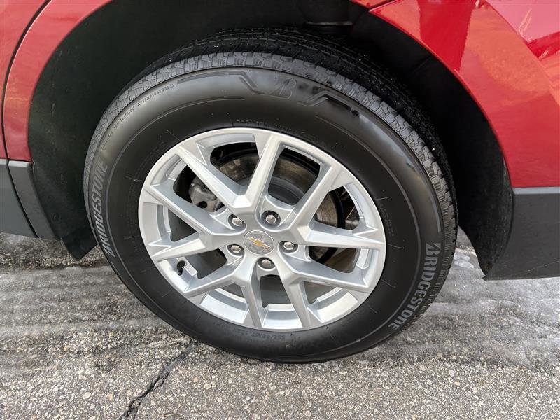 Used 2023 Chevrolet Equinox LT image 5