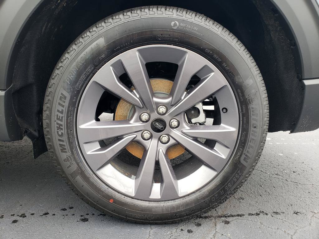 New 2026 Ford Explorer Active w/ Active Comfort Package AWD/4WD image 12