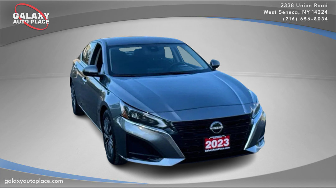 Used 2023 Nissan Altima 2.5 SV image 3