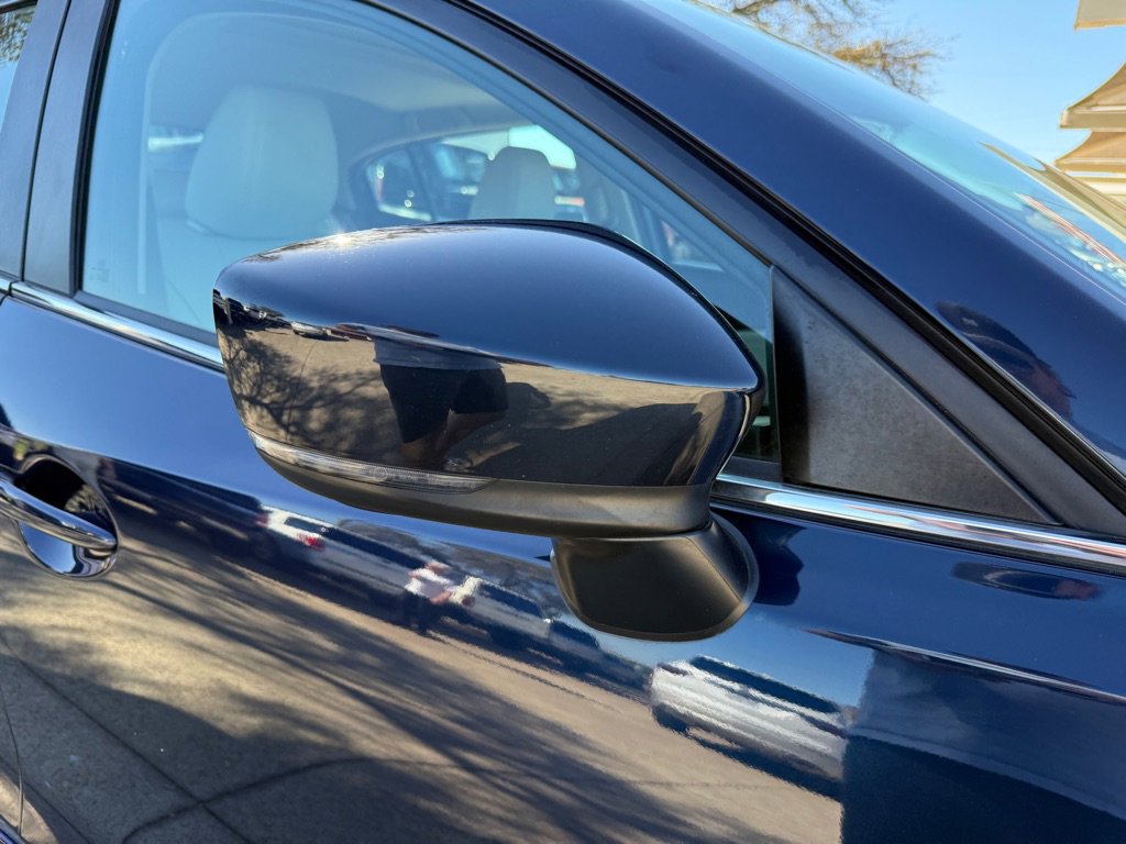 Used 2018 MAZDA MAZDA3 Grand Touring w/ Premium Equipment Package image 10