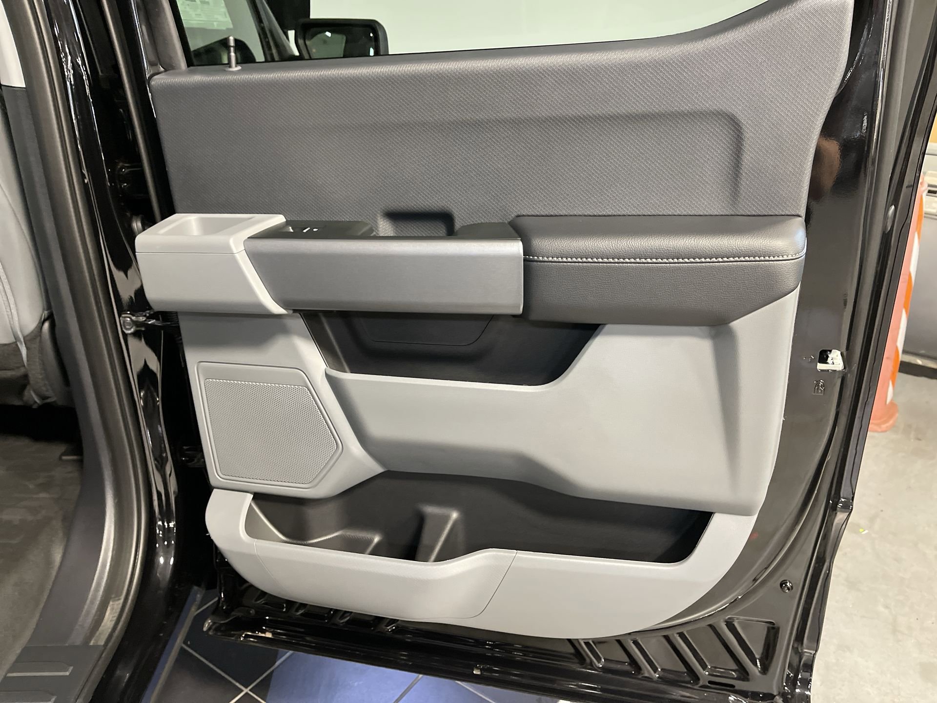 New 2024 Ford F150 Lightning Pro w/ Tow Technology Package image 34