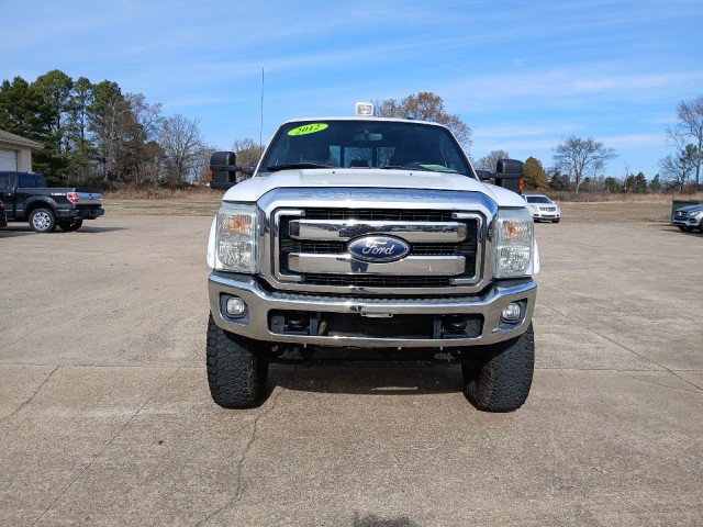 Used 2012 Ford F350 Lariat w/ Lariat Interior Pkg image 2