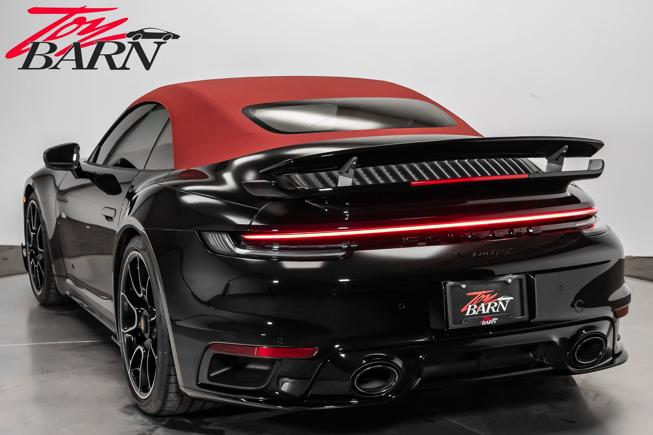 Used 2021 Porsche 911 Turbo S image 21