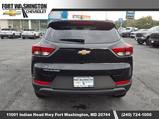 New 2026 Chevrolet TrailBlazer LS w/ LS Convenience Package FWD image 4