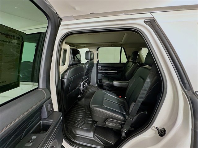 Used 2019 Ford Expedition Platinum image 25