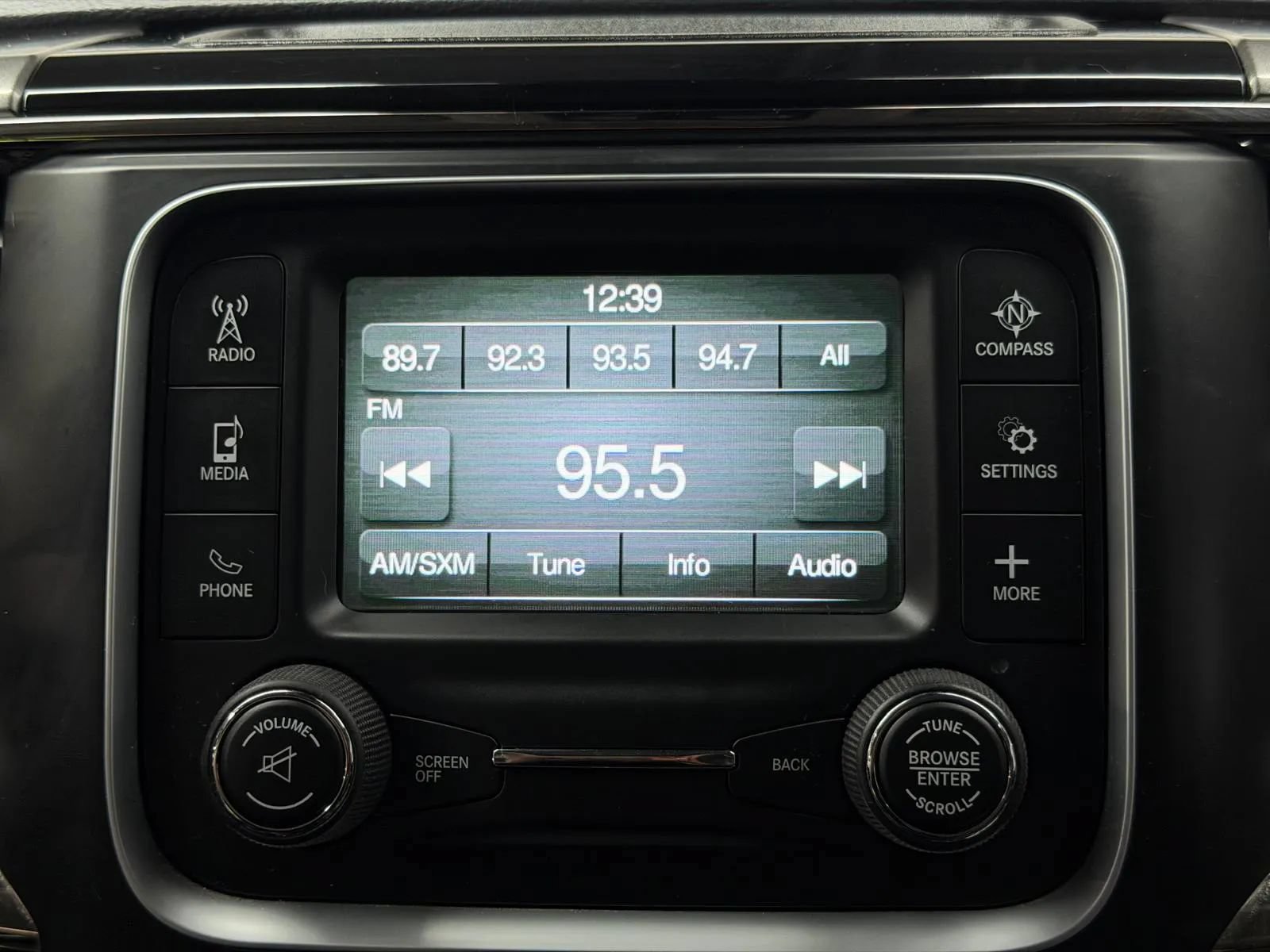 Used 2018 RAM 2500 Big Horn w/ Sport Appearance Group AWD/4WD image 36