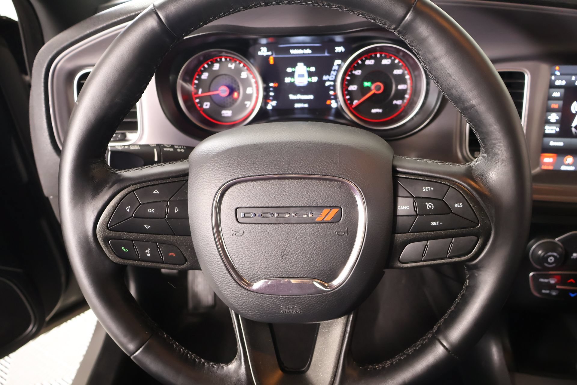Used 2023 Dodge Charger SXT w/ Cold Weather Package RWD image 3