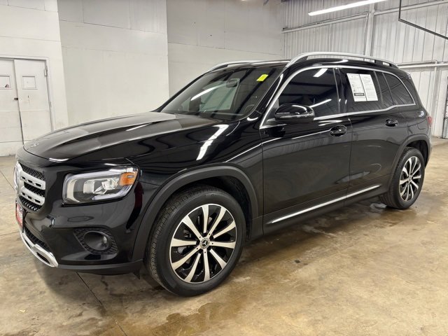 Used 2021 Mercedes-Benz GLB 250 image 3