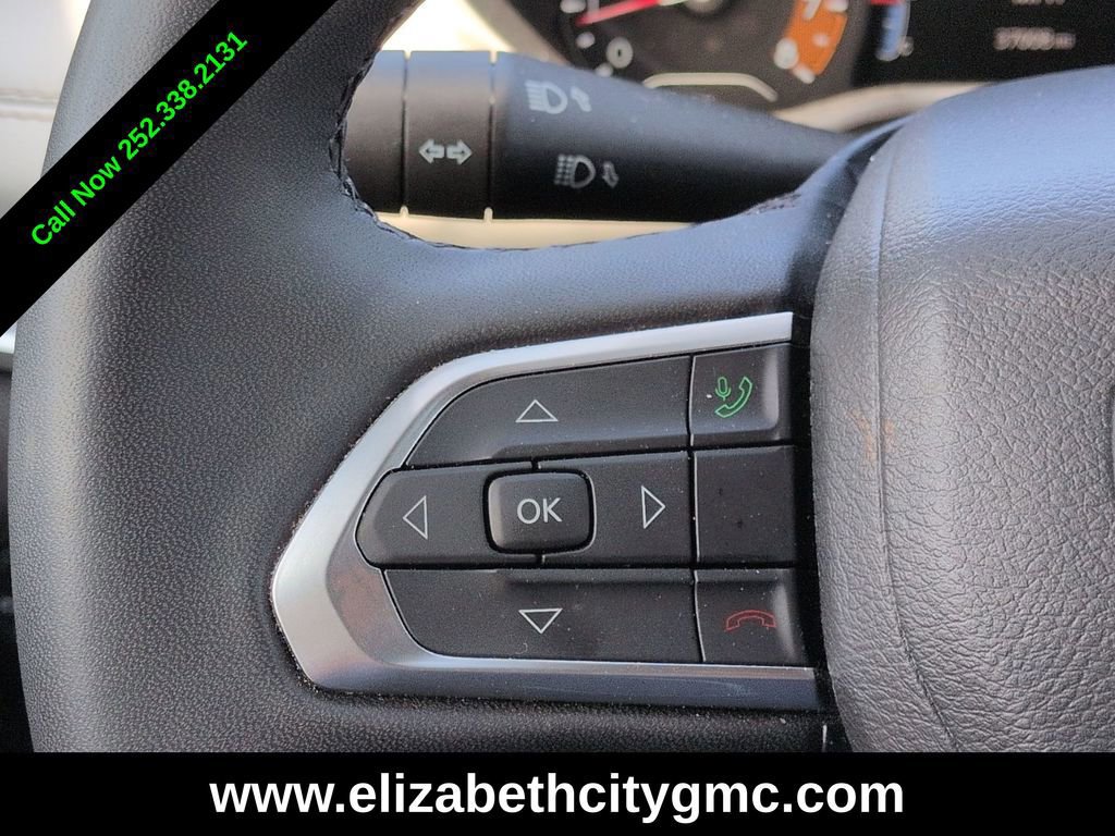 Used 2025 Jeep Compass Limited AWD/4WD image 22