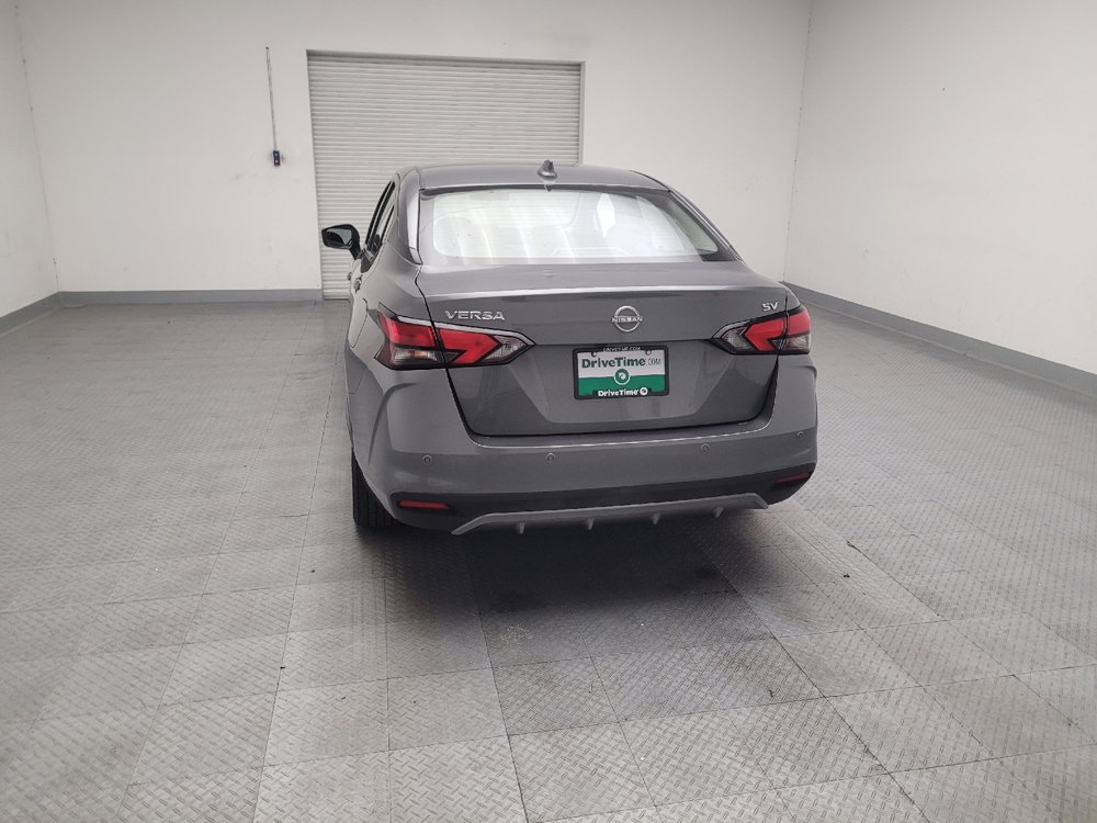 Used 2024 Nissan Versa SV FWD image 6