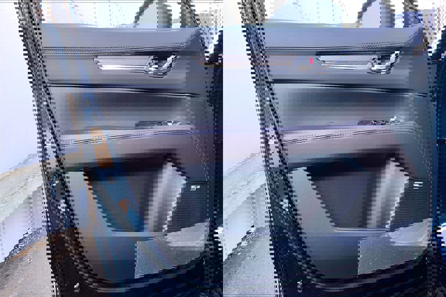 New 2025 MAZDA CX-5 Signature image 11